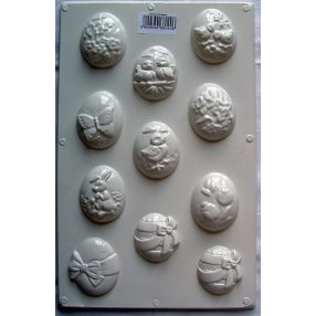 Gipszkiöntő tojások