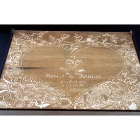 Ajándékdoboz rajzos mintával (No.:505010)